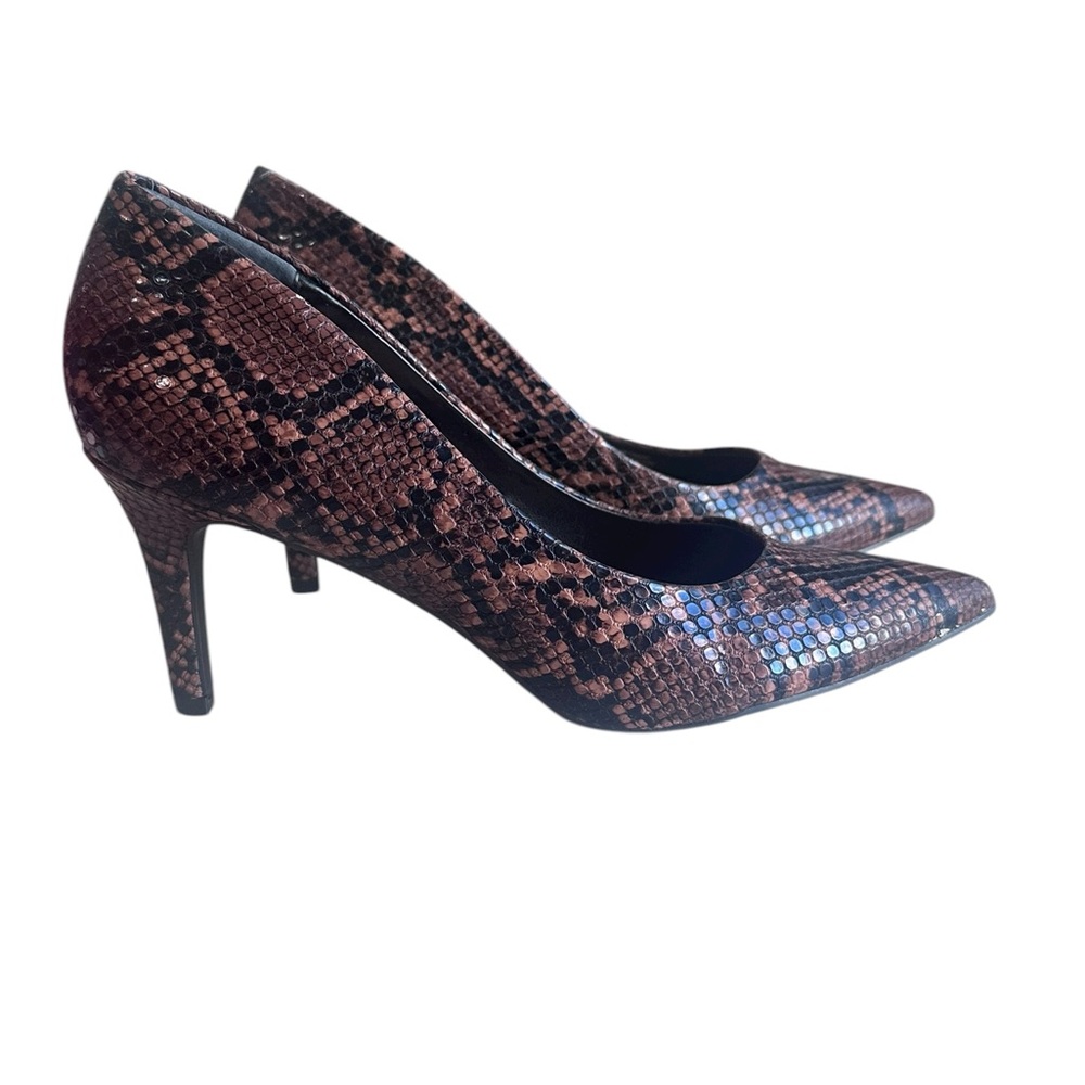 Alfani Jeules Step N Flex Brown‎ snakeskin heels size 8 1/2